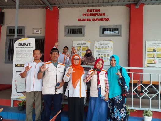 kunjungi-rutan-perempuan-lazismu-berbagi-rendangmu