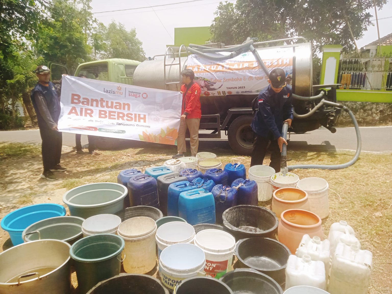 Atasi Kekeringan Akibat Kemarau Lazismu Distribusikan 1 Juta Air Bersih Di Jawa Timur Lazismu 5953