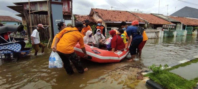 muhammadiyah-jawa-tengah-respons-banjir-di-demak