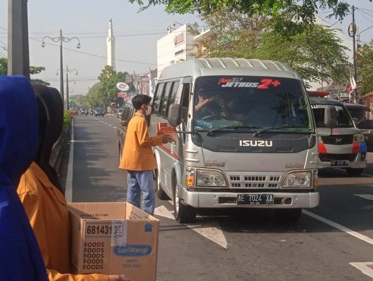 smk-muhammadiyah-1-sukoharjo-galang-dana-untuk-palestina