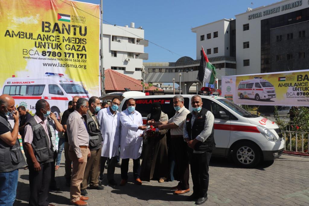 Cover Mobil Ambulans Lazismu Mendarat di Gaza