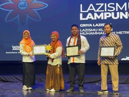 program-griya-lazismu-wilayah-lampung-raih-penghargaan-kesehatan-terbaik