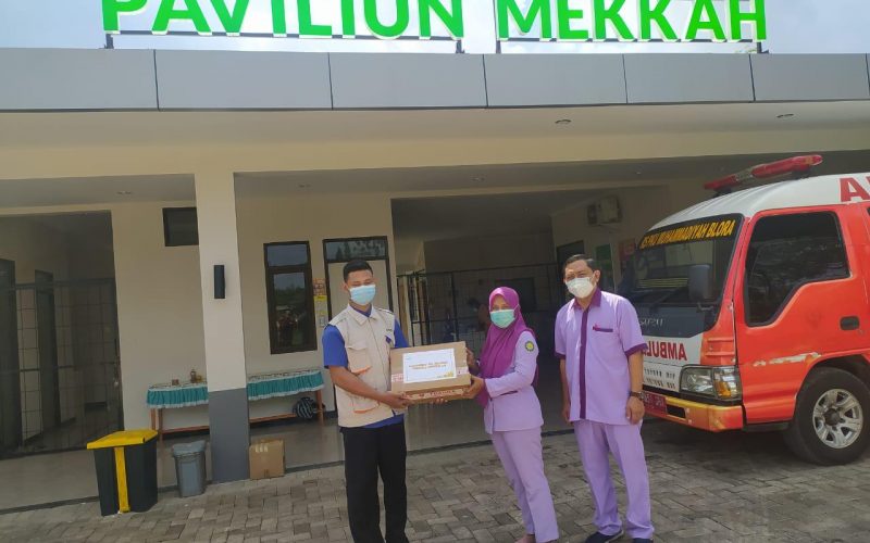Cover Lazismu Blora Salurkan Bantuan untuk Perawat Ruang Isolasi Covid-19 RS PKU Muhammadiyah Blora
