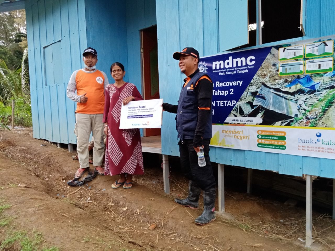 Cover MDMC Hulu Sungai Tengah Bersama Lazismu Gelar Serah Terima Hunian Tetap