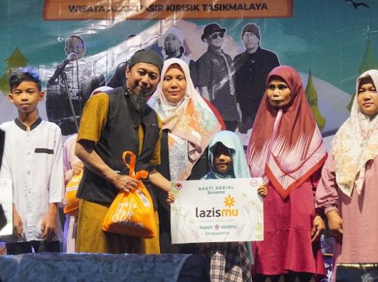 lazismu-dan-pas-band-hidupkan-semangat-berbagi-melalui-gathering-camp-tasikmalaya