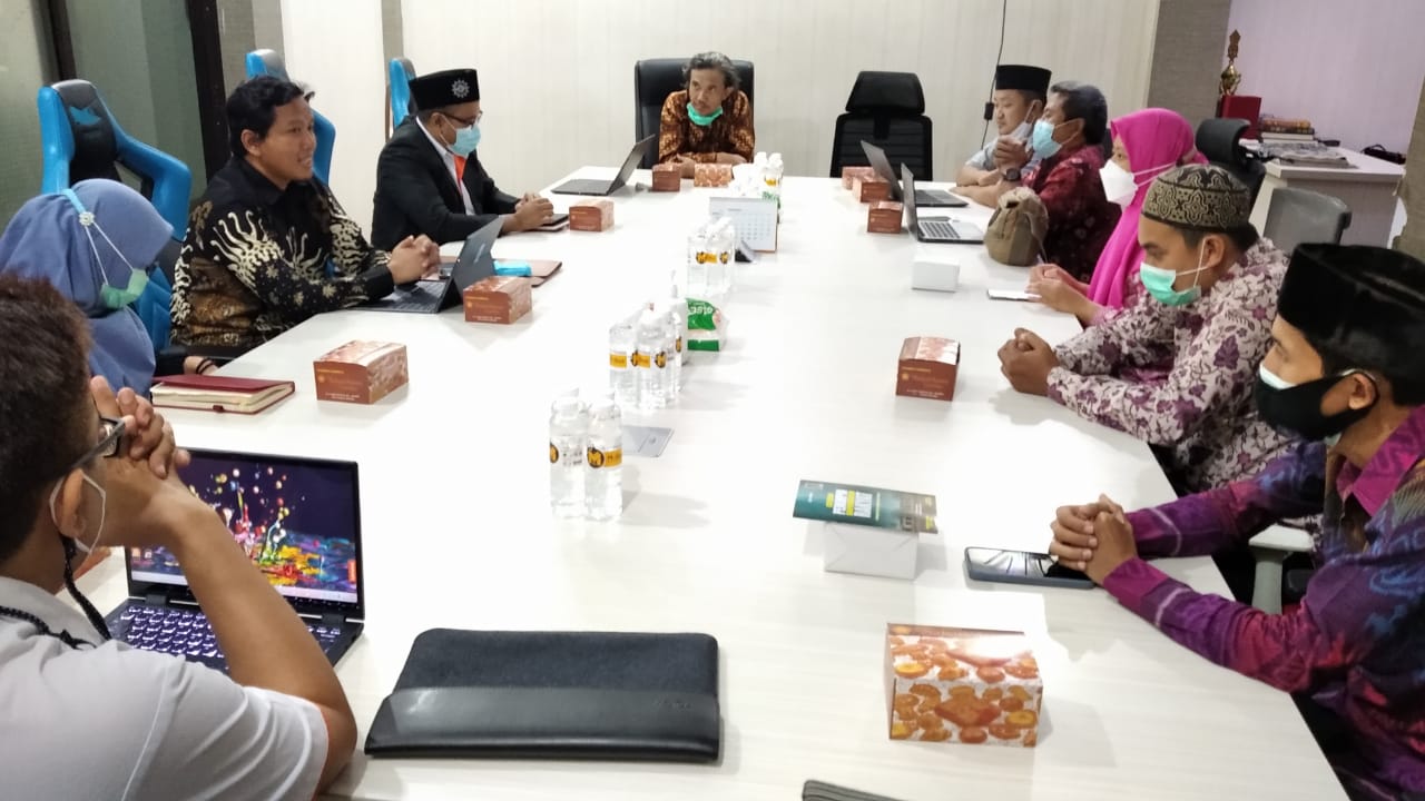 Cover KAWAL AMANAH DANA UMAT, LAZISMU JALANI AUDIT SYARIAH