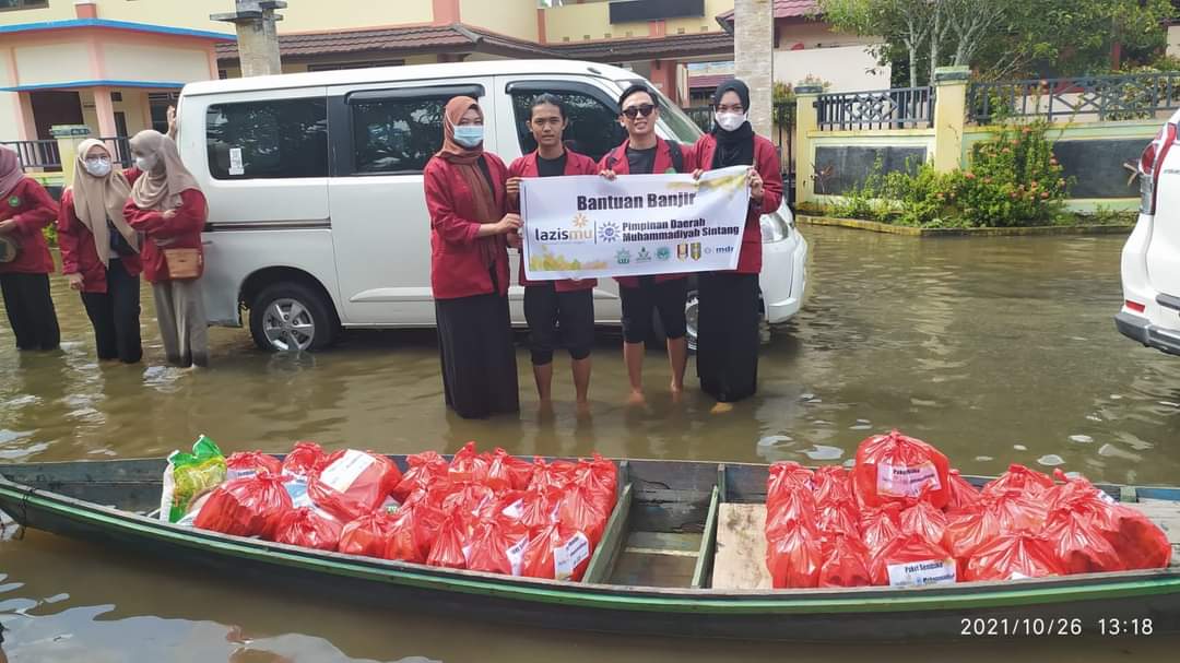 Cover Banjir Sintang, Banjir Terbesar Sejak 57 Tahun Silam