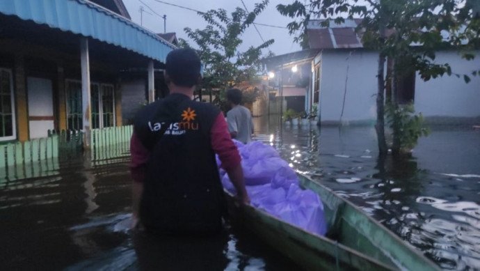 gerak-cepat-lazismu-bantu-inisiasi-dapur-umum-untuk-respons-banjir-kabupaten-banjar